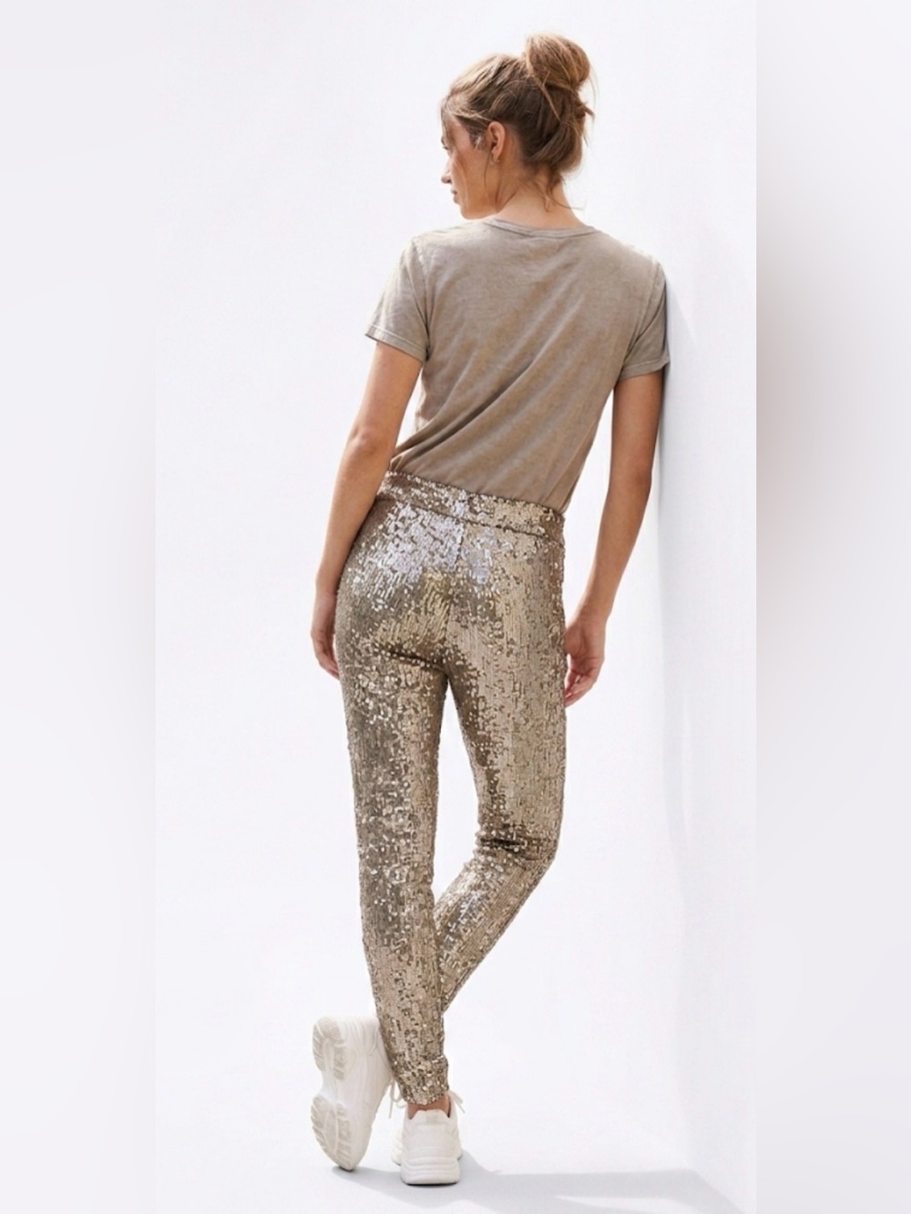 Urban Outfitters Front-Zip Skinny Sequin Pants: Small